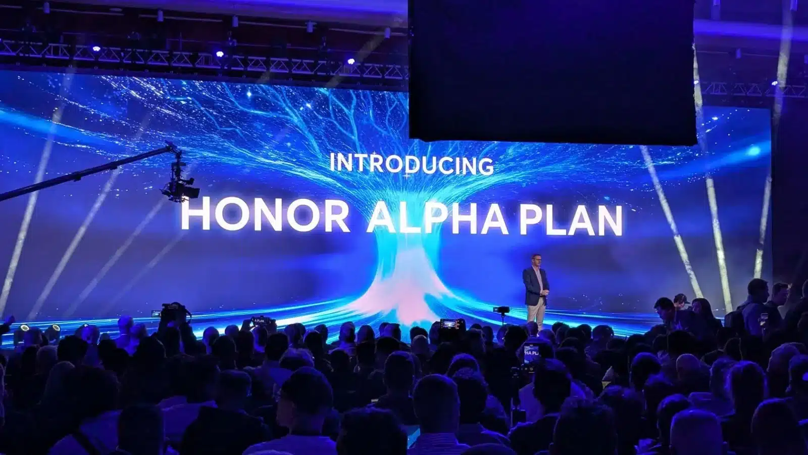 Honor Alpha Plan Launch